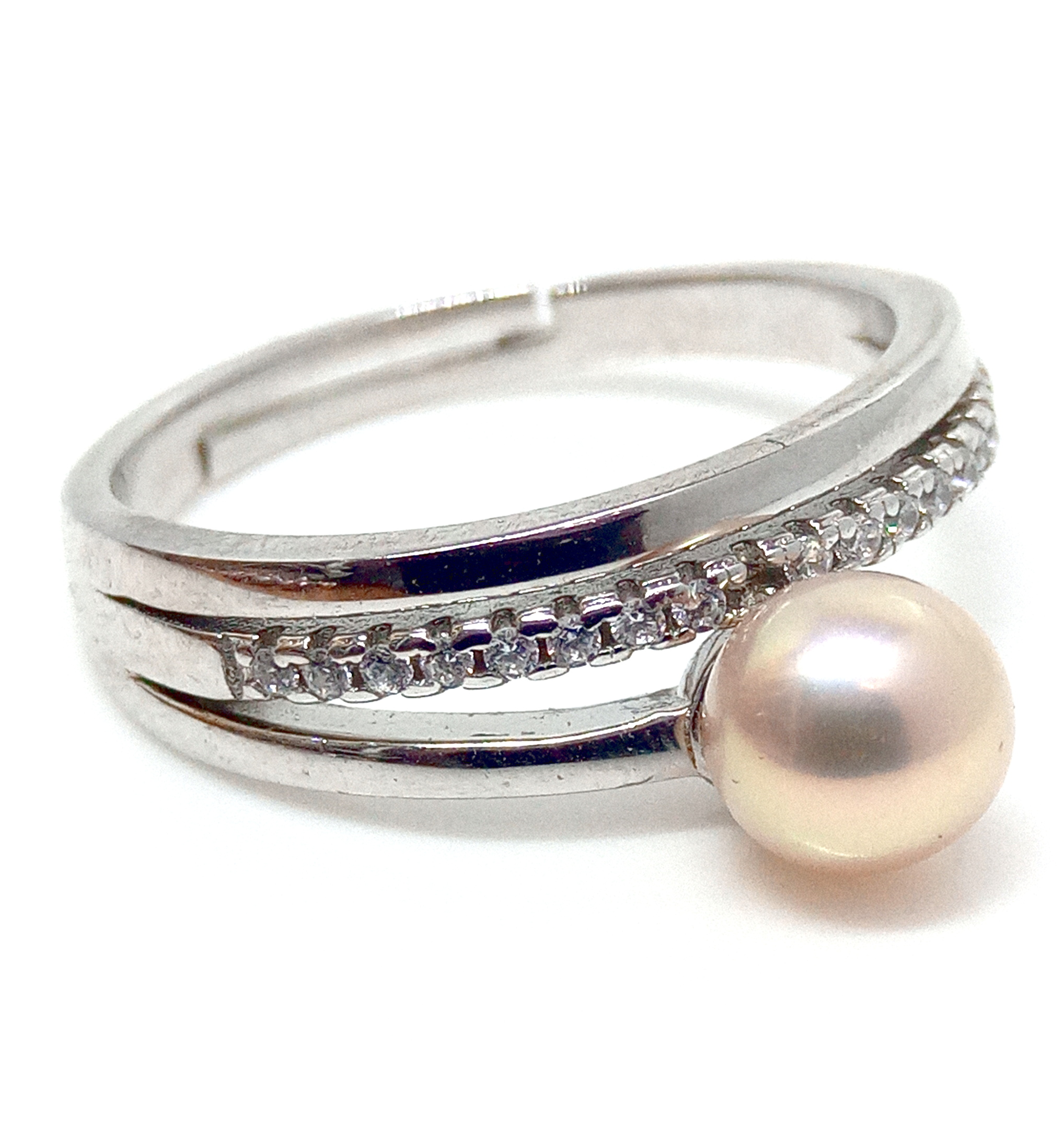 Peach Gold Round Pearl Open Size Ring